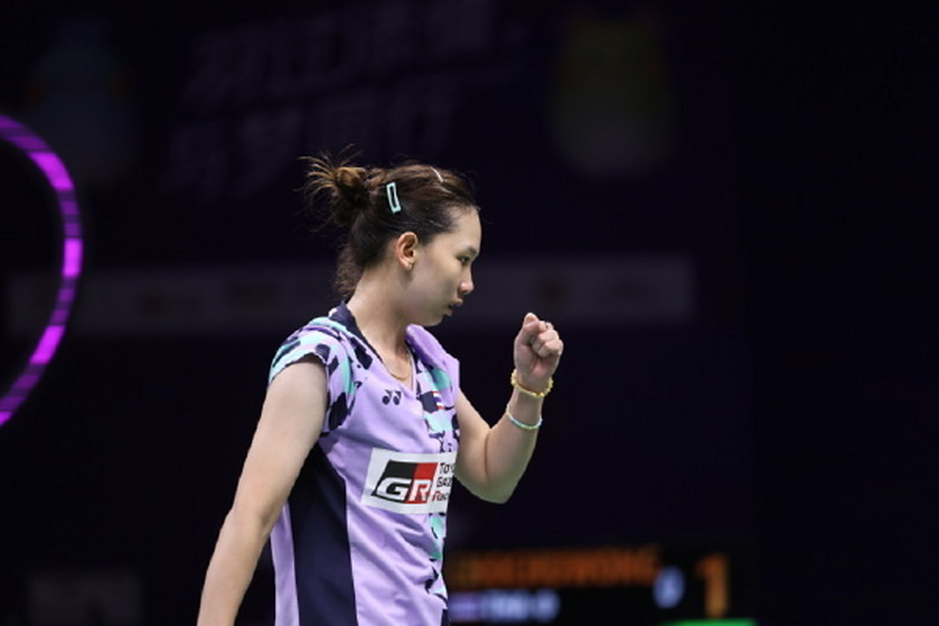 员勇敢追求 员勇敢追求