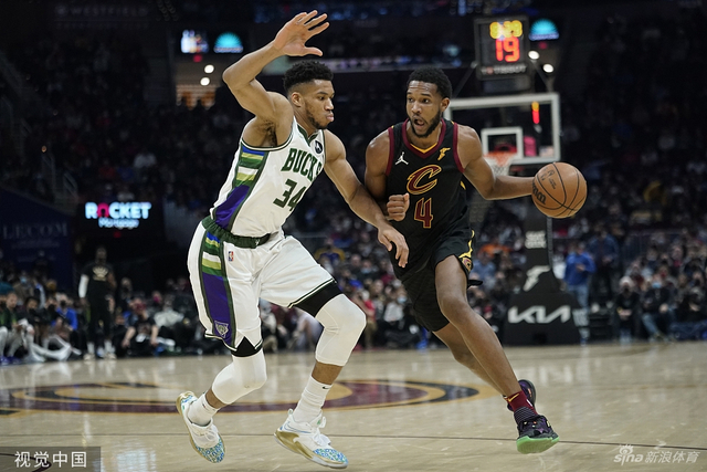 复其国际形 复其国际形